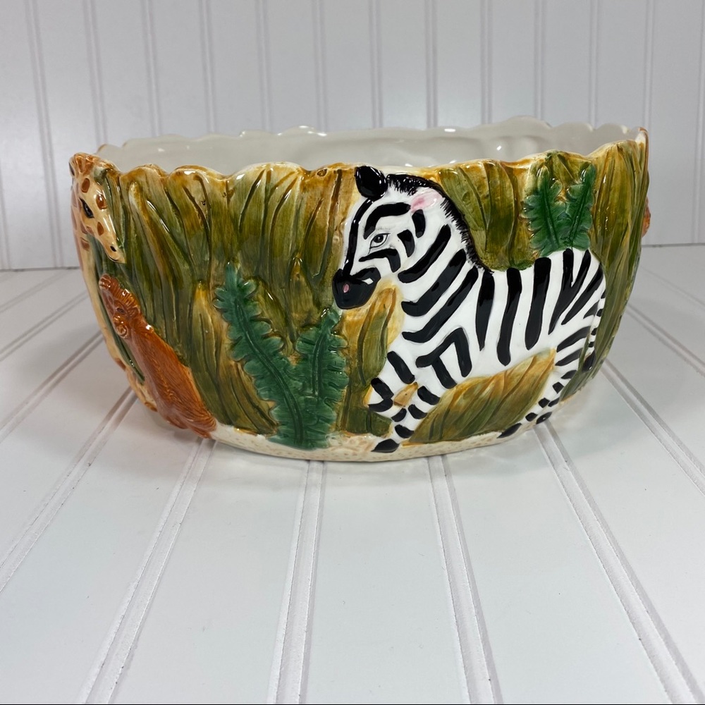 Jay Imports Nursery Ceramic Jungle container